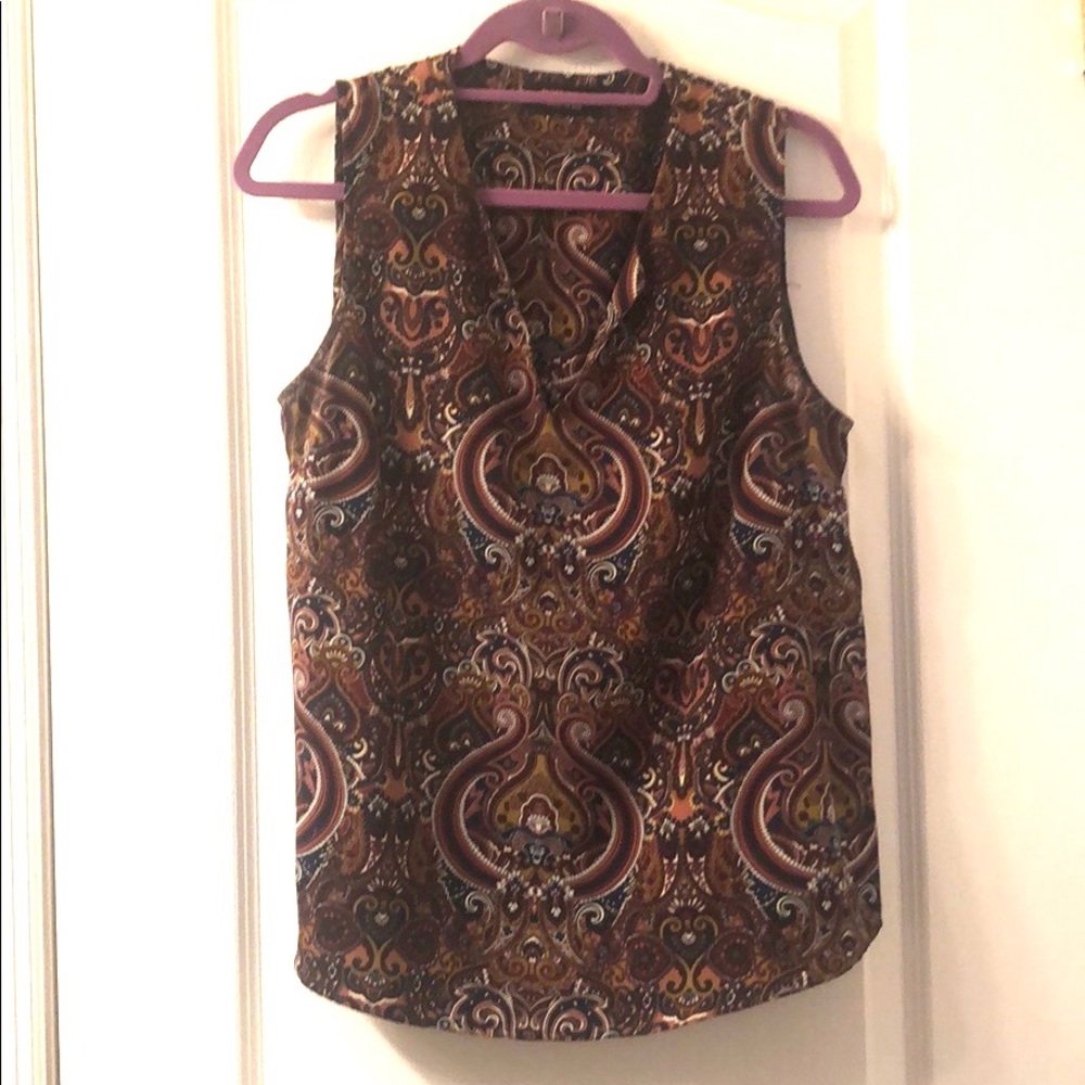 Paisley print sleeveless blouse